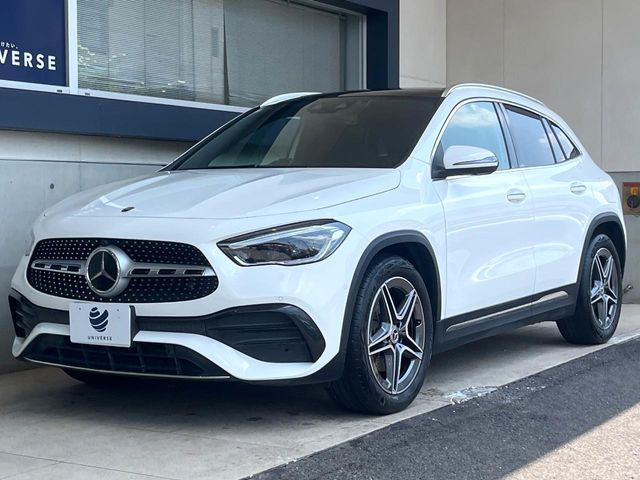 メルセデス・ベンツ GLAクラス GLA200d 4マチック AMGライン 4WD の