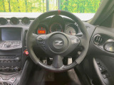 【純正革巻きステアリング】上質な革を使用することで、手にしっかり馴染みとても運転しやすいハンドルです♪