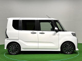 ドアは約90度に開くので荷物も積み込みやすく、乗り降りもしやすい♪ ロングドライブも快適に過ごせる工夫がいっぱいです♪♪