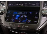 使いやすさや安全性を追求したステアリング周り!高級車ゆえにスイッチ類が多いのも特徴ですね!考え尽くされた配置ですぐに使いこなす事が出来ますのでご安心下さい!是非、体感してみて下さい!!