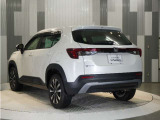 色々なお店で販売しているHonda車ですが、アフターサービスも全てお任せ頂けるのは「HondaCars正規販売店」だけ!ご納車後もお住まいの地域の販売店にて アフターサービスをお任せいただけます。