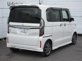 ボディクリーニング後、愛車をピカピカの状態へ保護するコーティング「ブライトパック」がおススメです!水垢がつきにくく、手入れがしやすくなりますよ!いつも愛車をきれいにしておきたい方におススメです。