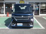 この度は当社、『スズキ自販近畿』の車両を御覧いただきありがとうございます!当社はスズキ株式会社直営の代理店です。大阪府内に23拠点を展開し、スズキ製品の販売や修理を行っております。