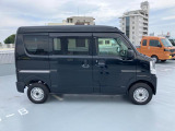 ご遠方のお客様には専門業者を介した陸送納車サービスがございます【※有料】。 お住まい・お届けご希望ご希望の地域をご連絡頂ければ輸送費用のお見積りと輸送期間の目安をご案内させていただきます。