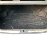 普段のお買い物や通勤、送迎等に十分な荷室スペースを確保しております。