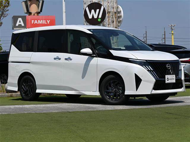 セレナ 1.4 e-POWER ハイウェイスターV 修復歴無し