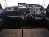 ◆後席フリップダウンモニター装備車◆お出かけ時の渋滞、お子様や同乗者の方が退屈しません。ドライバーは運転に集中できます!