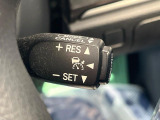【レーダークルーズコントロール】高速道路での長距離走行が楽に!!自動で速度を保つクルーズコントロールが、衝突軽減システムと連携し、前方の車両を感知して車間を保つように速度調節してくれます!!