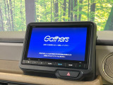 【純正ナビ】人気の純正ナビを装備。オーディオ機能も充実しており、Bluetooth接続すればお持ちのスマホやMP3プレイヤーの音楽を再生可能!毎日の運転がさらに楽しくなります!!