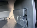 ETC搭載車しか通過できないスマートICが利用できるようになります。現在、スマートICの設置箇所も増えてきてます。また、料金所での小銭の出し入れや雨天時における窓の開閉などの紛らわしさも解消されます。