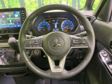 【純正革巻きステアリング】上質な革を使用することで、手にしっかり馴染みとても運転しやすいハンドルです♪