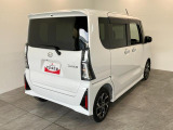 お客様にぴったりなおクルマをお選びいただけますように様々な展示車をご用意致しております!ダイハツの軽自動車だけではなく、他メーカー車やコンパクトカー・ミニバンなども数多く取り揃えております!