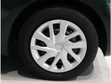 ◆純正のホイールキャップです!純正のいいところは車のデザインに合わせてデザインされていますので、相性がよく見た目もイイです!◆