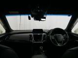 見通しのよいすっきりとした視界で、誰でも運転しやすいです。運転のしやすさは疲れにくさにも繋がりますよ♪