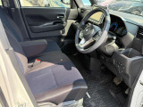 コンパクトで、とても運転し易いお車です。