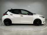 ヤリス 1.5 Z ウルバーノ 