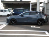 ほれぼれするMAZDAデザイン!走りも良いですよ!アンドロイドオート&カープレイ対応!全方位カメラ付きで安心!当店、大阪府交野市星田北1-46-1、TEL072-893-1021!お問合せ待ってます!