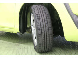 タイヤサイズ 185/60R15。