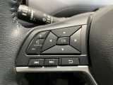 ステアリングスイッチ搭載!ハンドルひとつで手を離さなくても運転中視線をそらさなくても操作が出来て便利です♪