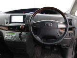 運転席廻りです。