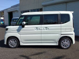 【保険】自動車保険のスペシャリストがお客様の立場になってお客様に最適な自動車保険のご提案や万が一の時の事故対応にあたりますので、ご安心ください。