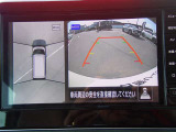 上からの視点で狭い駐車場への駐車などに役立つアラウンドビューモニターです♪