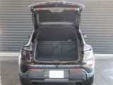 パワーテールゲートも備えているので荷物の出し入れでも大活躍間違いなしです。