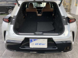 【荷室】リヤシートを倒せばさらに広くご使用することが出来ます。