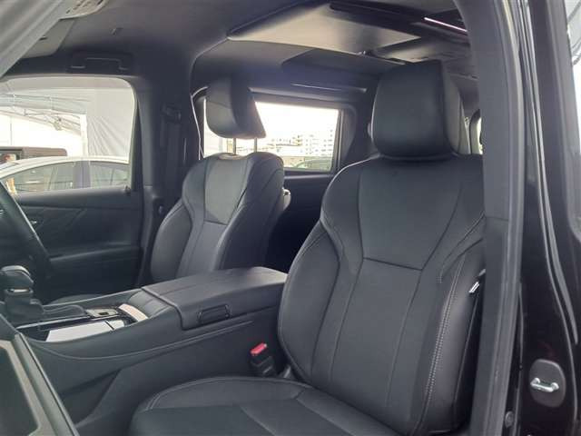 トヨタ アルファード 2.5 Z の中古車詳細 (5,000km, ブラック, 沖縄県
