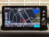 多機能と操作のしやすさを両立した、Honda CONNECT対応のナビディスプレーです。ETC2.0車載器もナビゲーション連動し、スマートフォン用Bluetoothユニット付きです。