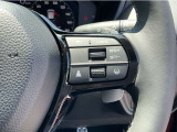 Hondaセンシングの機能のひとつ、アダプティブクルーズコントロール付!アクセルから足を離しても設定したスピードと前車との車間を保ち走行してくれます!車線維持もアシスト☆高速道路で疲労軽減ですね☆