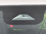 【ホンダセンシング】走行中に前方の車両等を認識し、衝突しそうな時は警報とブレーキで衝突回避と被害軽減をアシスト。より安全にドライブをお楽しみいただけます。