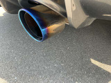 柿本マフラーがついてます