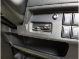 ETC車載器付き☆ セットアップ作業もご依頼いただければご納車までに行います!納車当日から有料道路をご利用いただけます♪
