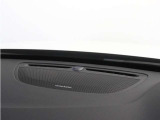 【harman/kardon】世界のオーディオファン垂涎のプレミアムサウンドシステムを搭載。原音に近い音場空間を忠実に再現。乗る人すべてに最良の音響体験を提供します。