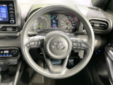 【ステアリングスイッチ】運転中、前方から目線をそらすことなく、オーディオ等の操作が可能な便利機能!安心&快適なドライブを演出してくれます♪