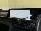 ディスプレイオーディオを装備。スマホとクルマをつなぐことで、これまでのナビに加えて、いろんなサービスが楽しめます。
