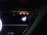 運転席/助手席にシートヒーター付いてます。あったかホカホカシートヒーター で快適です。