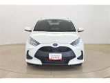 「中古車ハイブリッド保証」付き。ハイブリッド機構を無償で保証します。保証期間は、初度登録年月から10年目まで、またはロングラン保証が終わってから3年間。ただし累計走行距離が20万km以内です。