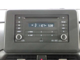 CDとラジオそれにミニジャックで音楽媒体に接続し音楽聴けます