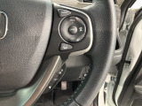 クルーズコントロールを装備しています。高速道路などで一定の速度で走ってくれるので運転が楽ですよ!速度を設定できますので、スピードの出しすぎにも注意できます。