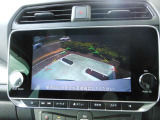 バックモニター付きです。
