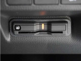 ◆視界広々で非常に運転しやすくロングドライブでも疲れを感じさせないすっきりとまとまったインパネ周りです。