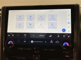 いまや必須装備「ナビゲーション」搭載!知らない場所にスイスイッとドライブ。もう、これなしではハンドルを握れませんね!でも運転中の操作は危険ですのでご注意ですね☆