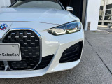 また、BMW正規認定中古車は、エマージェンシーサービスが自動付帯。24時間365日、皆様のカーライフをサポート致します。確かな安心のうえで、「駆けぬける歓び」をご堪能ください。