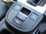 電子制御パーキングブレーキやオートブレーキホールド、ECONモードボタンなど、より運転を便利にする機能を装備しております!
