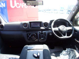 周りが見やすく運転しやすいお車です♪