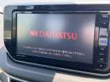 【純正ナビ】人気の純正ナビを装備しております。ナビの使いやすさはもちろん、オーディオ機能も充実!キャンプや旅行はもちろん、通勤や買い物など普段のドライブも楽しくなるはず♪