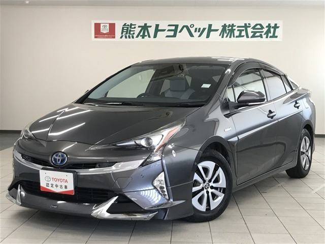 トヨタ プリウス 