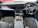 Q8 55 TFSI クワトロ デビューパッケージ Sライン 4WD 